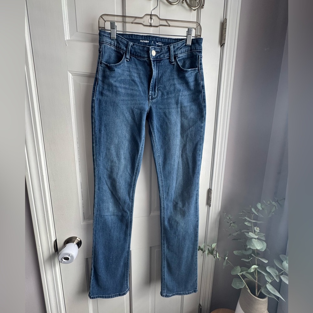 Old Navy mid rise jeans sz 4 Long